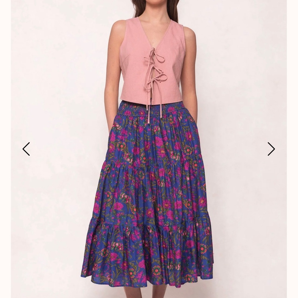 Ivy City Co Maxi Skirt Blue Floral with Pockets S & XS